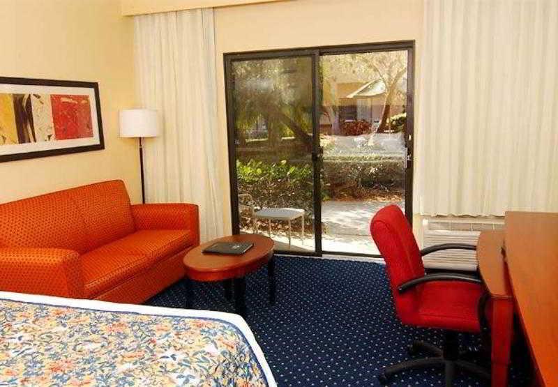 Courtyard Melbourne West Hotell Rum bild